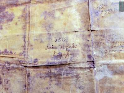 �Sono del principe di Taranto Raimondo Orsini del Balzo � ci spiega lo storico -. Riguardano i dettagli della vendita del casale di Capriglia nei pressi di Alessano, nel Salento� 